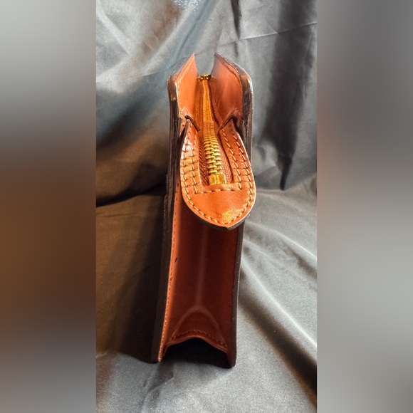 Louis Vuitton LV Monogram Canvas Pochette Homme Clutch Bag - Picture 14 of 16